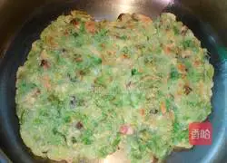 Illustration of how to make lettuce pancakes 3