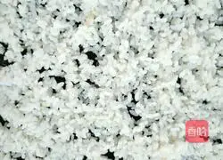 Illustration of how to make flavored enoki mushroom sushi 6