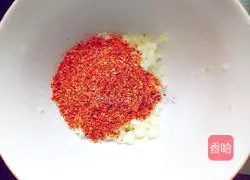 Illustration of how to make garlic sauce purslane cake 10