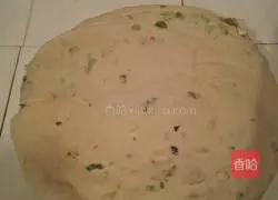 Illustration of how to make oil layer cake 5