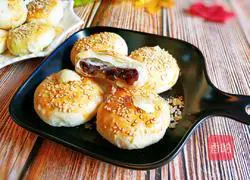 Illustration of making bean paste cake 17