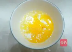 Illustration of how to make cabbage egg pancake 4
