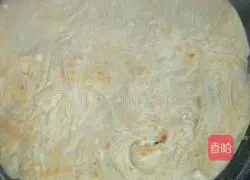 Illustration of how to make potato shredded cake 6