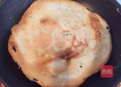 Illustration of how to make green onion cake 3