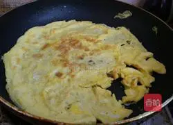 Illustration of how to make sushi rolls 3