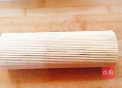 Fruit Sushi Illustration of how to do it 3