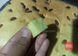 Grape Sponge Cake Recipe Illustration 9