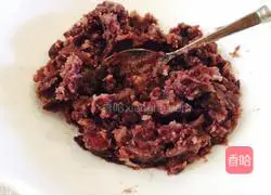 Illustration of how to make Zhixiang pumpkin cake 3