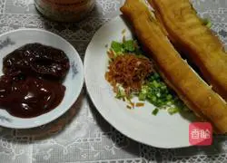 Illustration of how to make multigrain pancakes and fruits 3