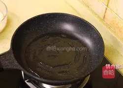 Illustration of how to make Korean potato pancakes 10
