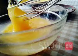 Coconut Waffle Recipe Illustration 3