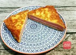 Illustration of how to make Hong Kong-style snack ham and toast 11
