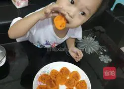 Illustration of how to make tomato and egg pancakes 8