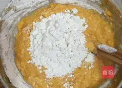 Illustration of homemade pumpkin pie 4