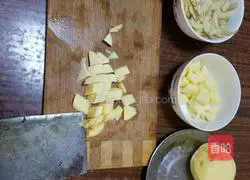 How to make black pepper potato cakes Illustration 1