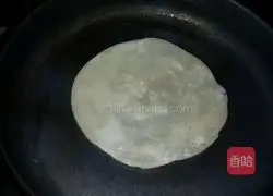 Illustration of making hand cake 3