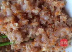 Illustration of how to make mushroom and chicken cake 6