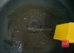 Illustration of how to make shrimp and vegetable cakes as food supplement 6