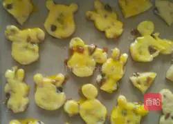 Illustration of how to make raisin waffles 8