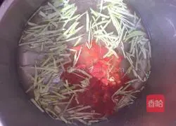 Illustration of how to make shrimp egg pancake noodles 5