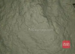 Illustration of how to make egg and leek pancakes 3