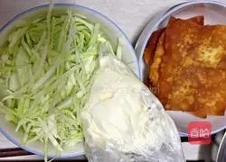 Illustration of how to make pancakes and fruits 2