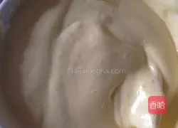 Hello Kitty Cake Roll Recipe Illustration 13