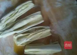 Illustration of how to make sweet pancakes 1