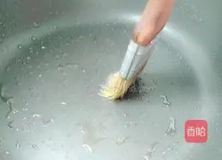 Illustration of how to make pancakes 13