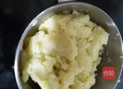 Croquettes and fried shrimps Illustration of how to do it 8