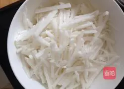Shredded radish pancakes Illustration of how to do it 1