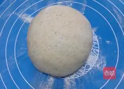 Illustration of how to make salt and pepper and scallion pancakes 7