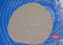 Illustration of how to make salt and pepper scallion pancake 11