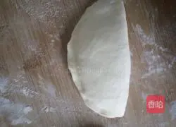 Illustration of how to make mushroom meat pie 12