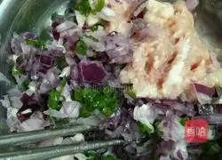 Onion minced meat pie recipe 3