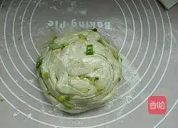 Thousand-layer scallion pancake recipe 9