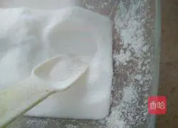 Illustration of how to make scallion pancakes 3