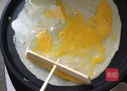 Illustration of how to make hand-caught egg burritos 5