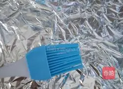 Condensed Milk Crispy Bake Illustration of how to make sesame cakes 2