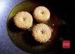 Illustration of how to make crispy pumpkin cake 7