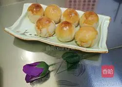 Illustration of how to make egg yolk cake 19