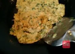 Illustration of how to make egg and leek cake 5