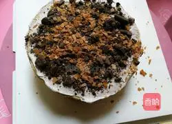 Chocolate Oreo Salted Cream Cake (Six Inch) Recipe Illustration 9