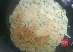 Illustration of how to make chive egg pancake 6