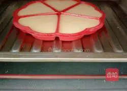 Illustration of how to make waffles 12