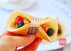 Illustration of how to make fruit oatmeal muffins 15