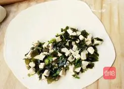 Illustration of how to make kelp tofu pie 4