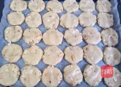 Illustration of how to make peanut shortbread 12