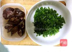 Leek Sausage Pie Recipe Illustration 2