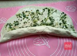 Illustration of how to make green onion cake 8